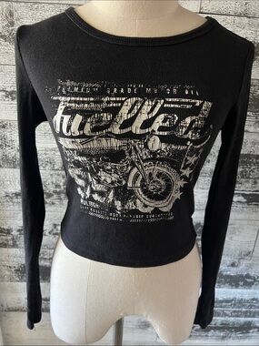 Garage Black Long-Sleeve Ribbed Graphic Crop Top